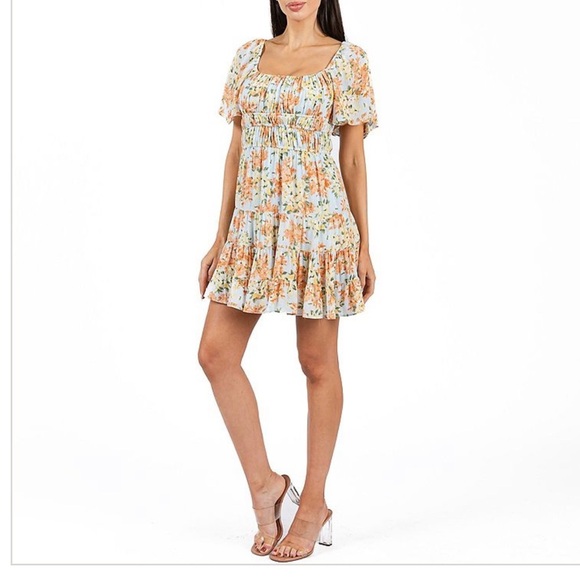 B. Smart NWT Light Blue Floral Sleeveless Mini Dress Juniors Size 13 - Picture 1 of 9